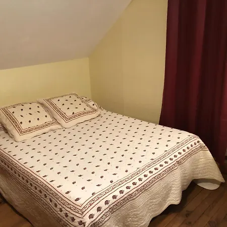 Couette-café D'hotes La Ferme De Gayri 2 *